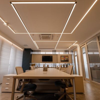 HOLDING - SALA COMERCIAL